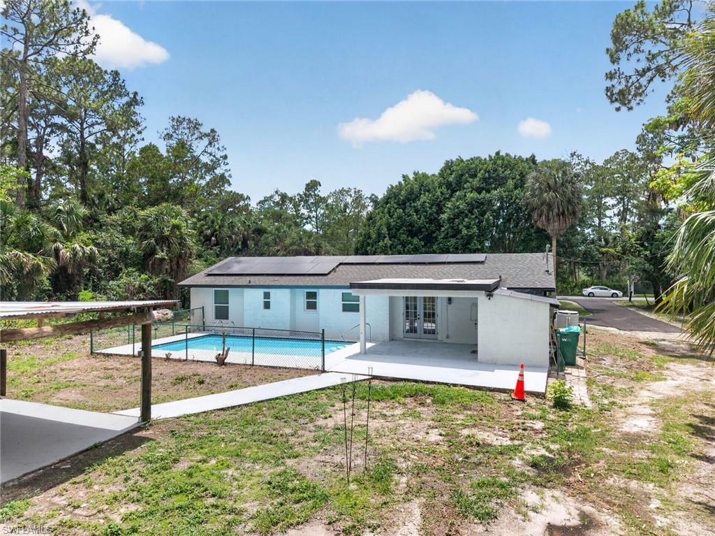 280 1 St, Naples, FL 34120 photo