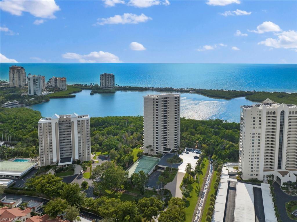 5555 Heron Point Dr #302, Naples, FL 34108 photo