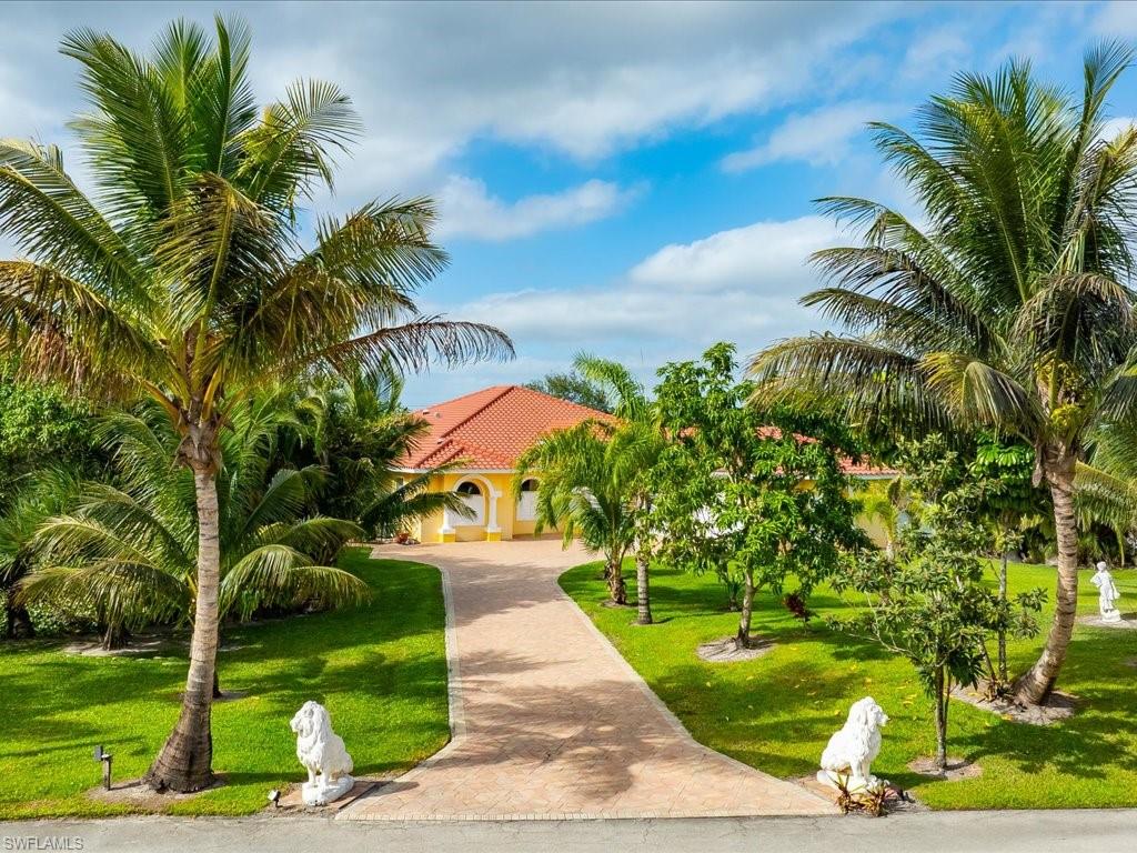24885 Trost Blvd, Bonita Springs, FL 34135 photo