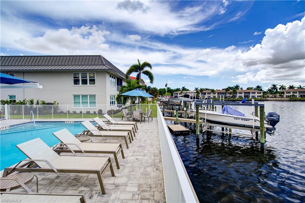 4104 SE 18 Ave #2 D, Cape Coral, FL 33904 photo
