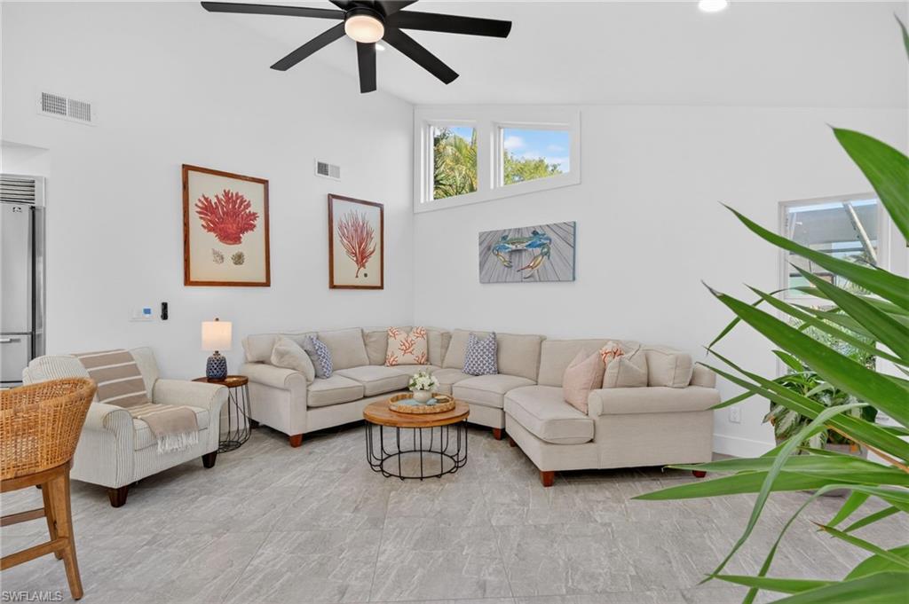 4225 SW 2 Ave, Cape Coral, FL 33914 photo