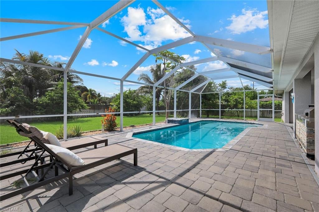 27741 S Roslin Pl, Bonita Springs, FL 34135 photo
