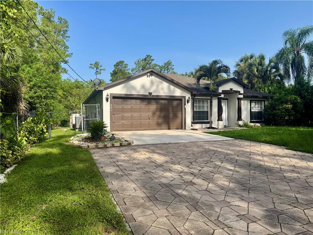 461 1 St, Naples, FL 34120 photo