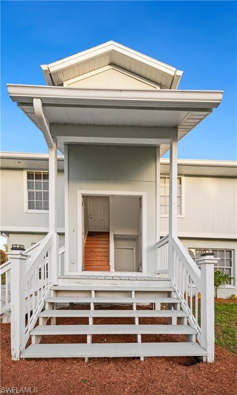 260 13 St, Naples, FL 34117 photo