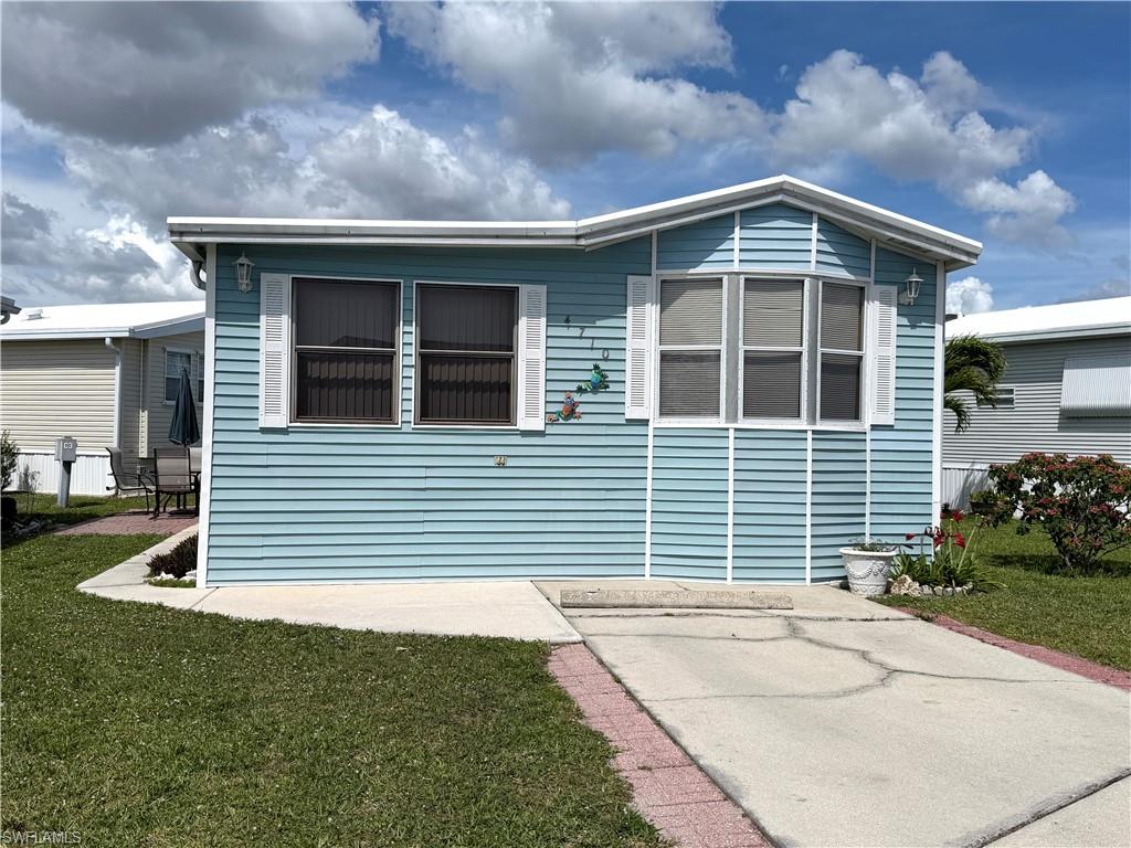 4710 Pilgrims Way, Estero, FL 33928