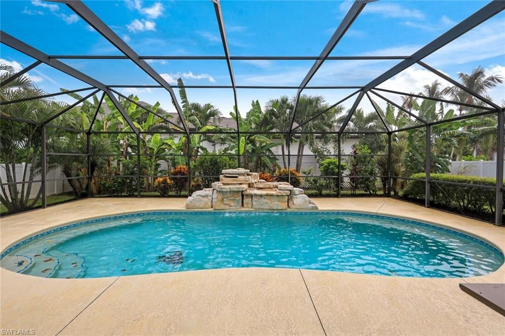 27120 Edenbridge Ct, Bonita Springs, FL 34135 photo