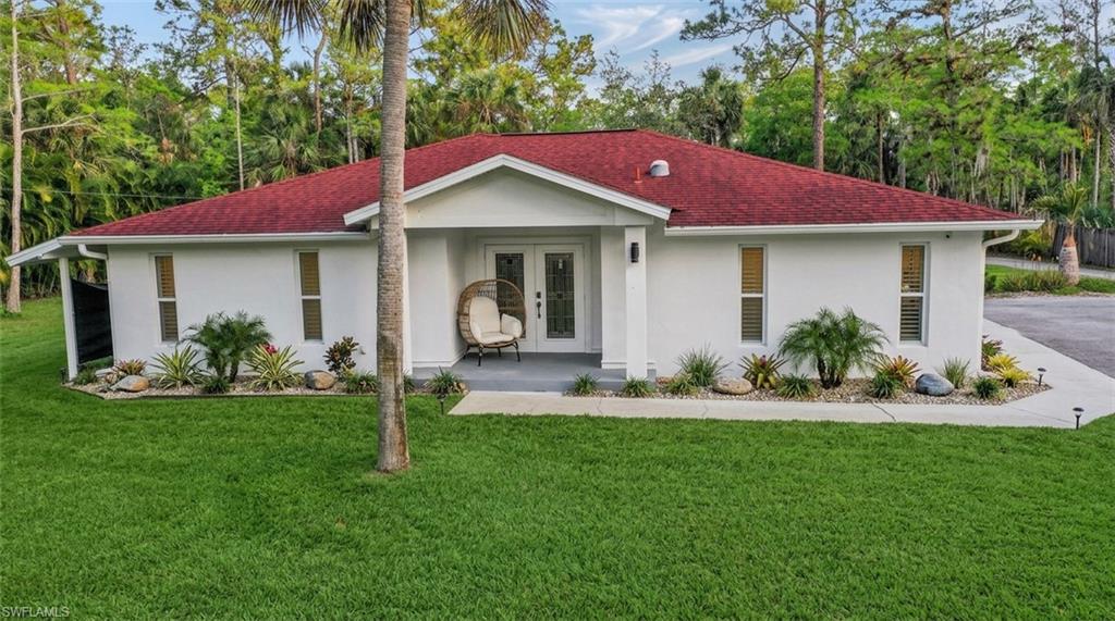 3231 13 Ave, Naples, FL 34117