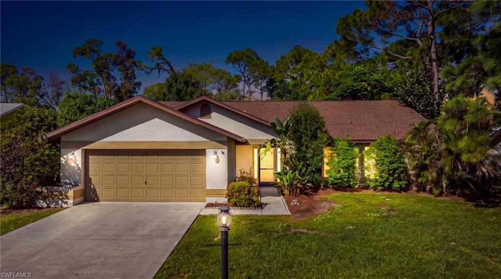 19112 Pine Run Ln, Fort Myers, FL 33967