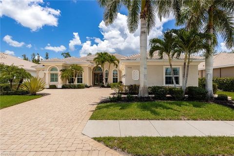Single Family Residence in ESTERO FL 19332 La Serena DR.jpg