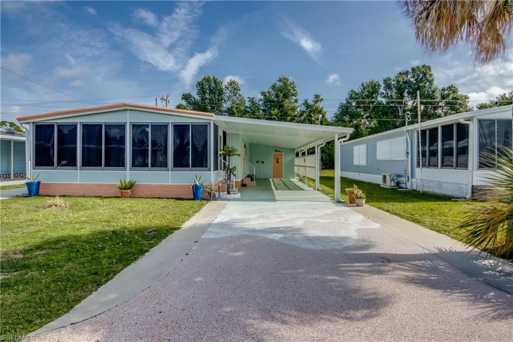 229 Shrub Ln, North Fort Myers, FL 33917