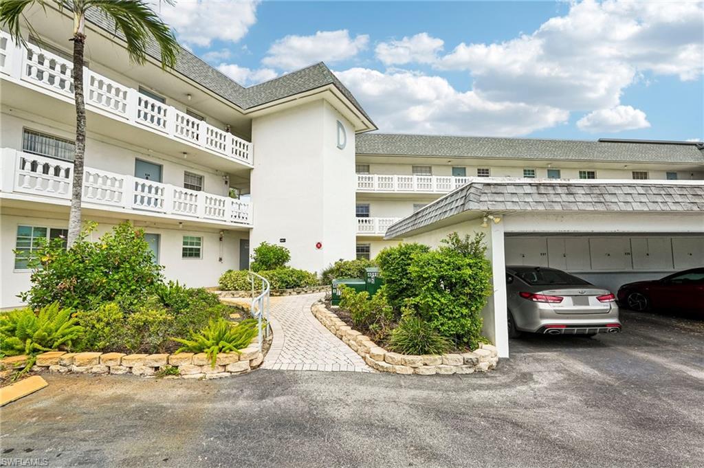 315 Saint Andrews Blvd #D 5, Naples, FL 34113 photo