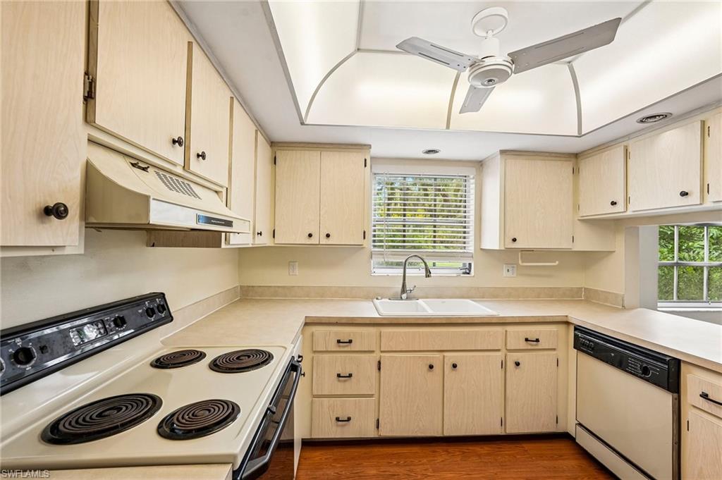 315 Saint Andrews Blvd #D 5, Naples, FL 34113 photo