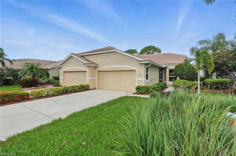 Townhouse in LEHIGH ACRES FL 2232 Carnaby CT.jpg