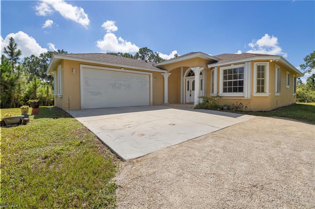 3720 52 Ave, Naples, FL 34120