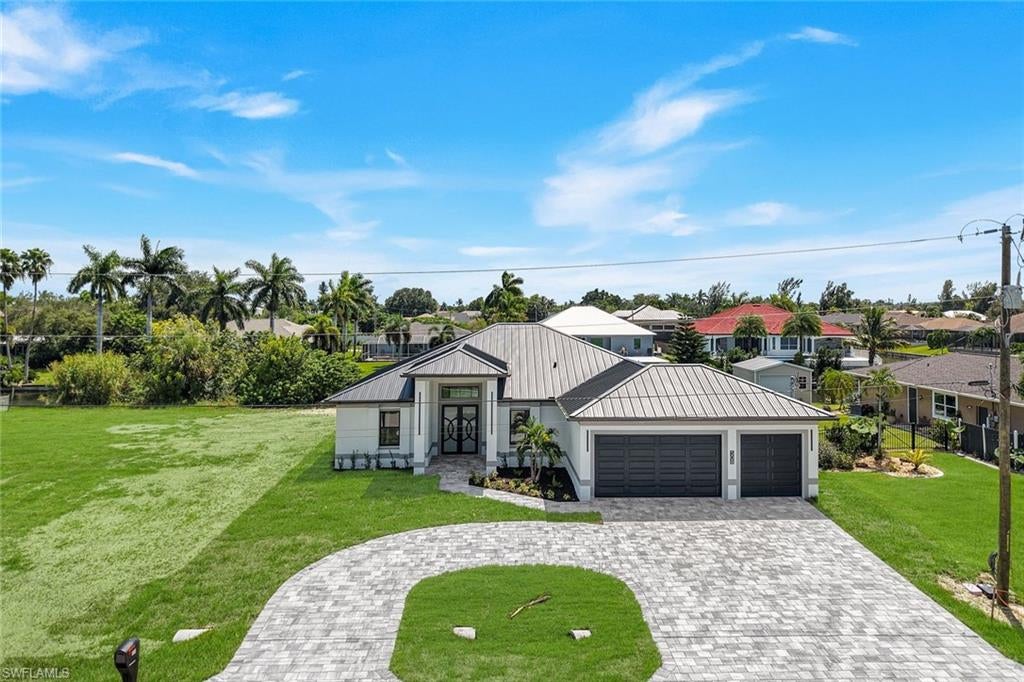 508 SE 14 Ter, Cape Coral, FL 33990 photo