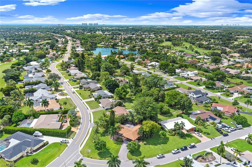 511 Eastwood Dr, Naples, FL 34110 photo