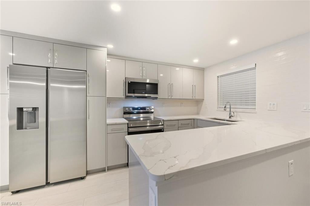 900 8 Ave #103, Naples, FL 34102 photo