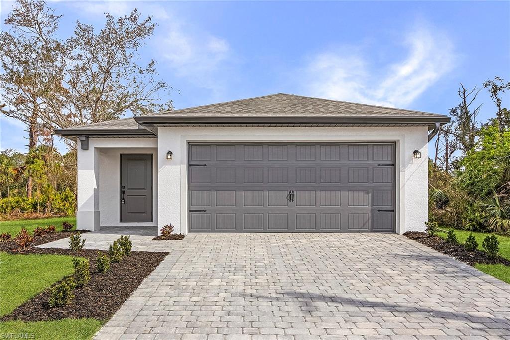 2612 25 Ave, Cape Coral, FL 33993