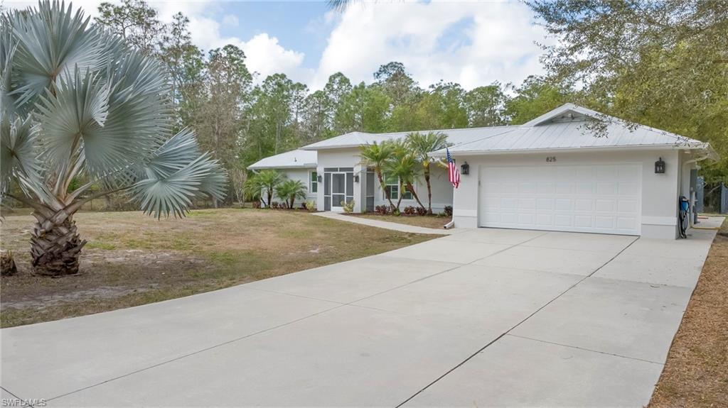 825 Desoto Blvd, Naples, FL 34120 photo