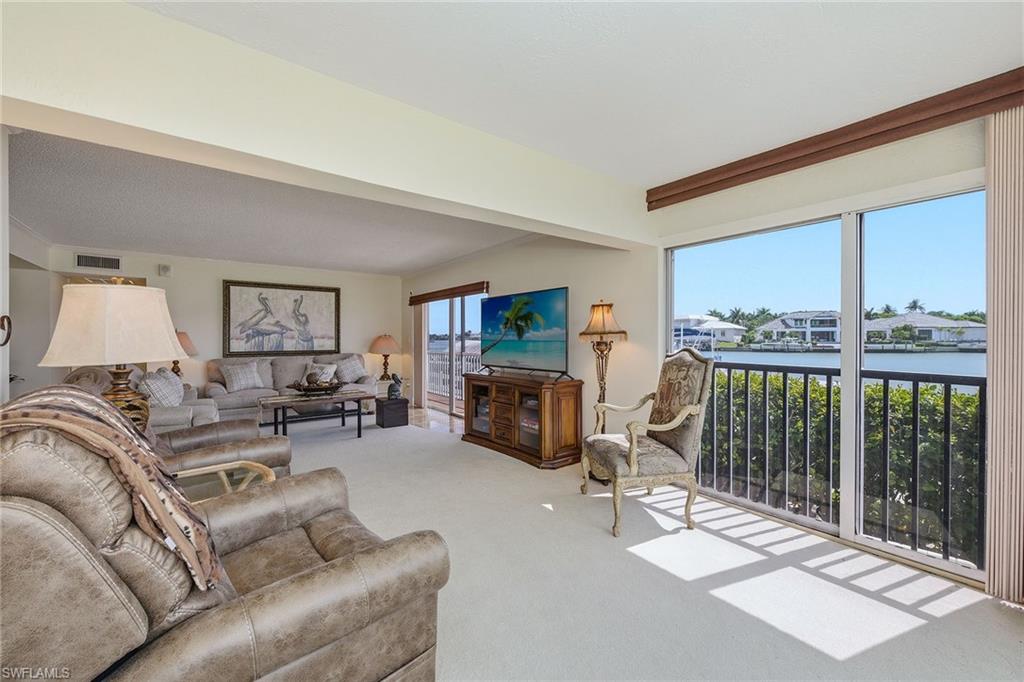 3000 Gulf Shore Blvd #101, Naples, FL 34103 photo