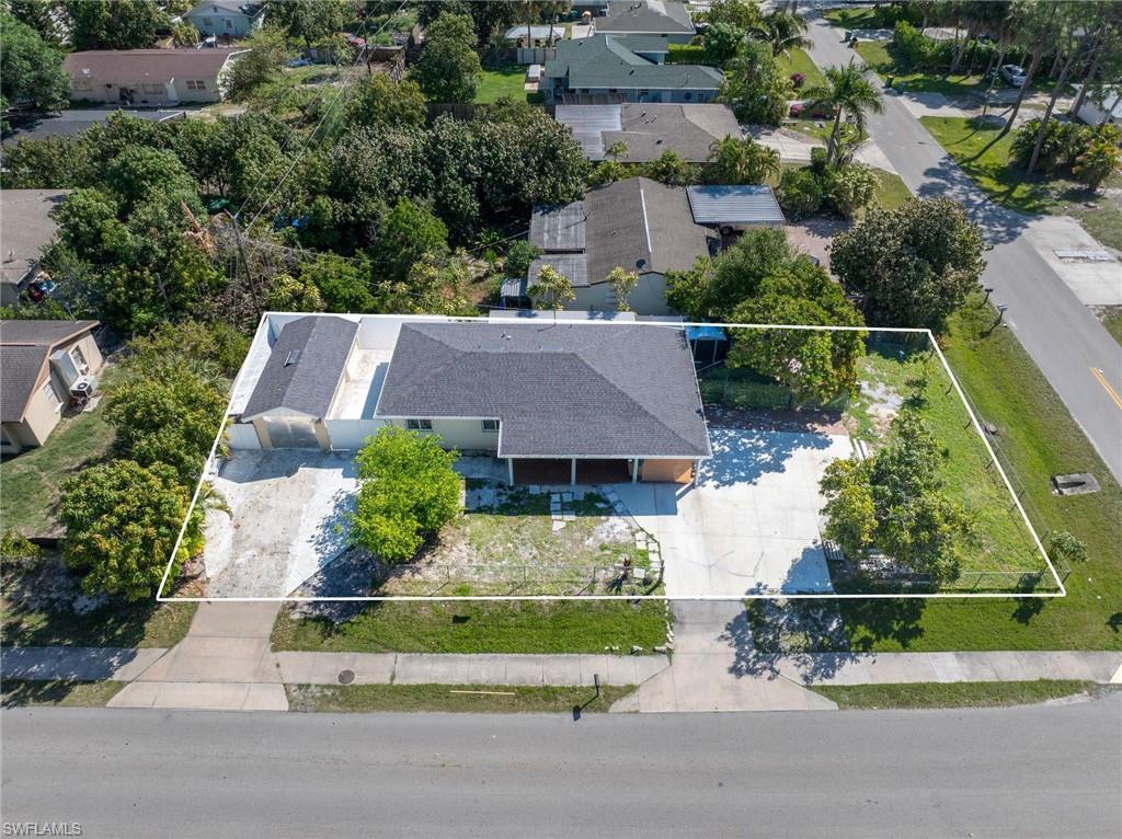 5278 Floridan Ave, Naples, FL 34113 photo
