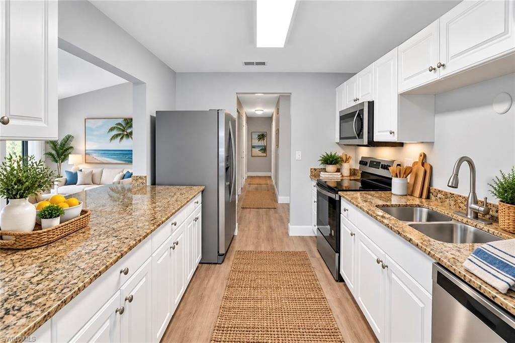 533 Landmark Dr, Naples, FL 34112 photo