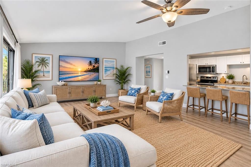 533 Landmark Dr, Naples, FL 34112 photo