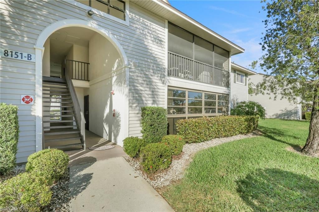 8151 Woods Cir, Fort Myers, FL 33919