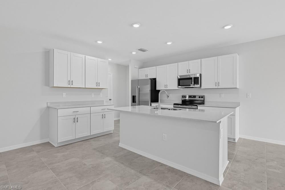 6523 Equinox Ln, North Fort Myers, FL 33917 photo