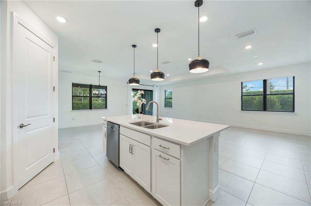 10335 Ventana Ln, Naples, FL 34120 photo