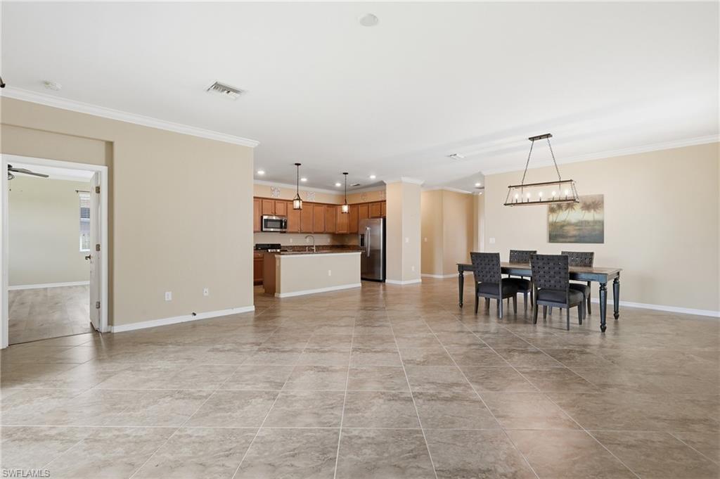 2007 Parson St, Naples, FL 34120 photo