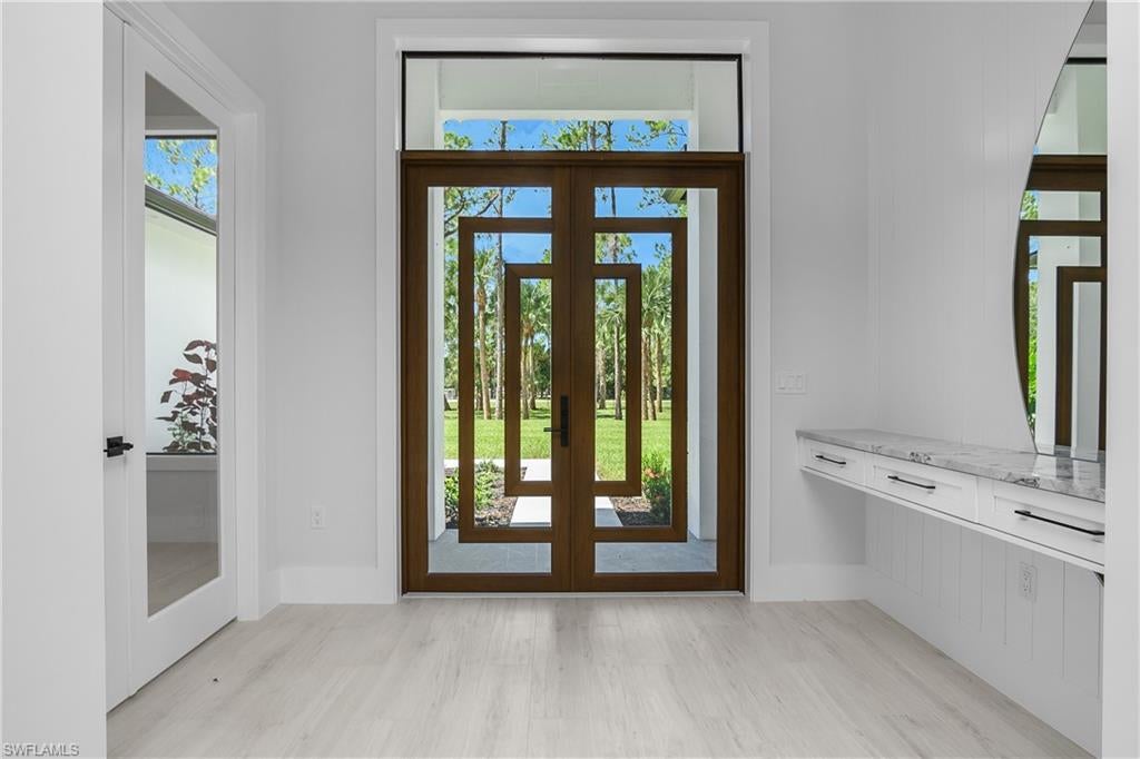 826 20 St, Naples, FL 34117 photo