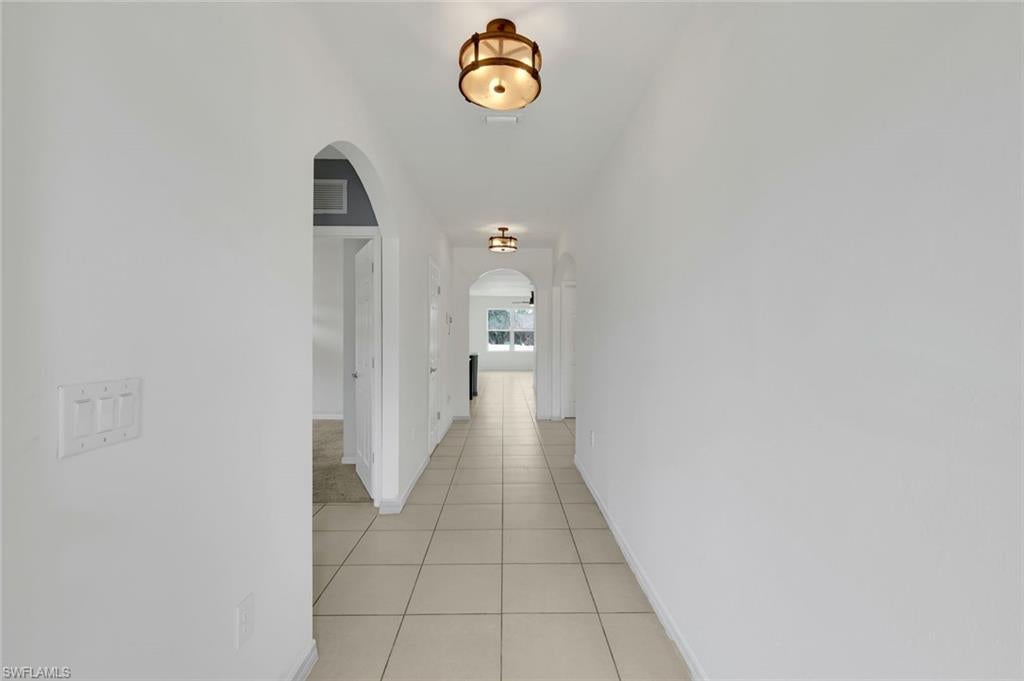 8117 Sandpiper Rd, Fort Myers, FL 33967 photo
