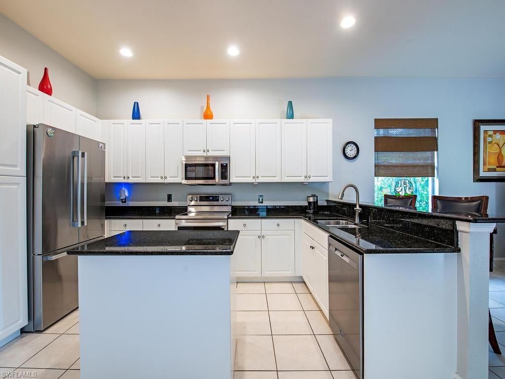 5013 Fairhaven Ln, Naples, FL 34109 photo