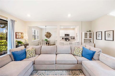 Single Family Residence in FORT MYERS FL 9114 Bexley DR 8.jpg