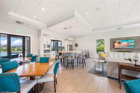 Single Family Residence in FORT MYERS FL 9114 Bexley DR 34.jpg