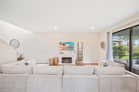Single Family Residence in FORT MYERS FL 9114 Bexley DR 5.jpg