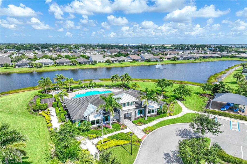 Single Family Residence in FORT MYERS FL 9114 Bexley DR 35.jpg