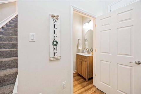Single Family Residence in FORT MYERS FL 9114 Bexley DR 16.jpg