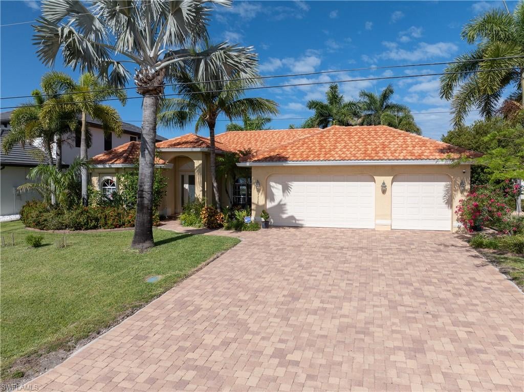 4228 23 Pl, Cape Coral, FL 33914