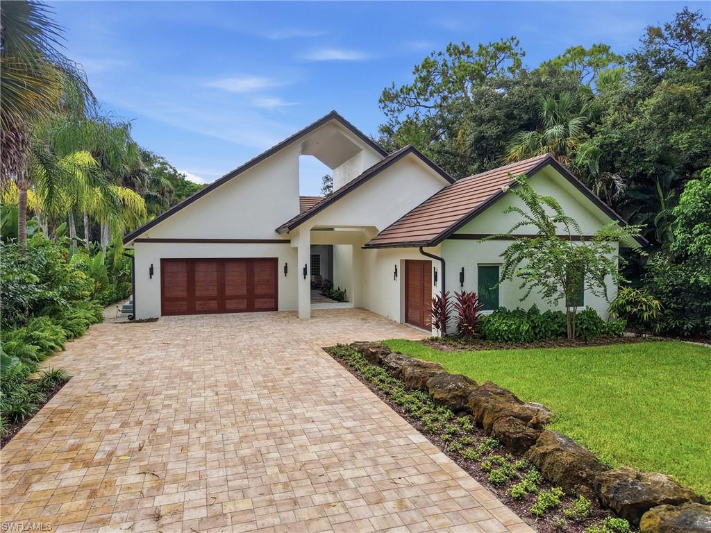 2751 68 St, Naples, FL 34105 photo