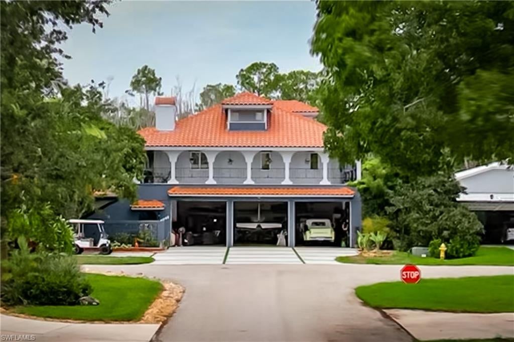 4045 Skyway Dr, Naples, FL 34112 photo
