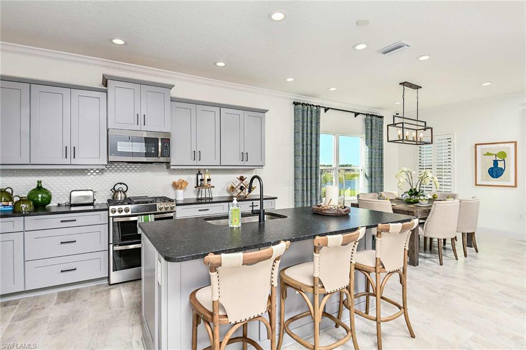 4239 Pegasus Way, Naples, FL 34120 photo