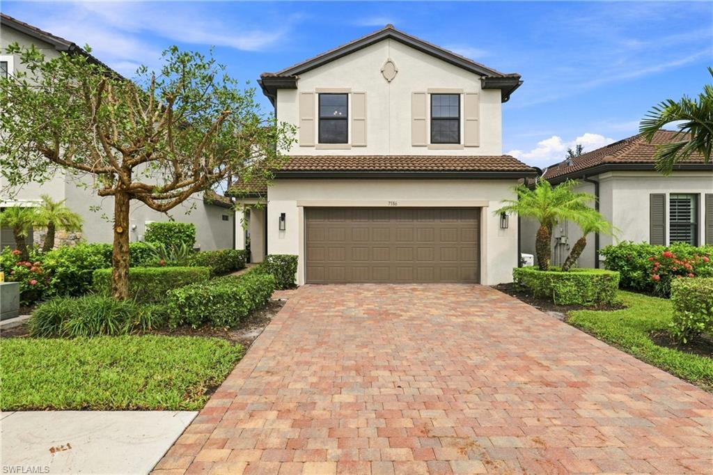 7186 Wilton Dr, Naples, FL 34109 photo