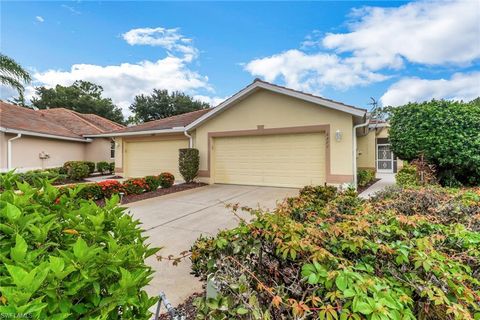 Townhouse in LEHIGH ACRES FL 2277 Carnaby CT.jpg