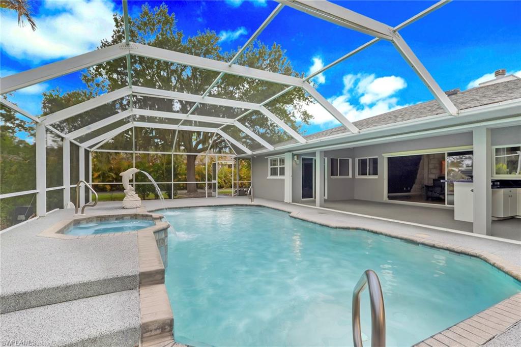 15261 Shamrock Dr, Fort Myers, FL 33912 photo