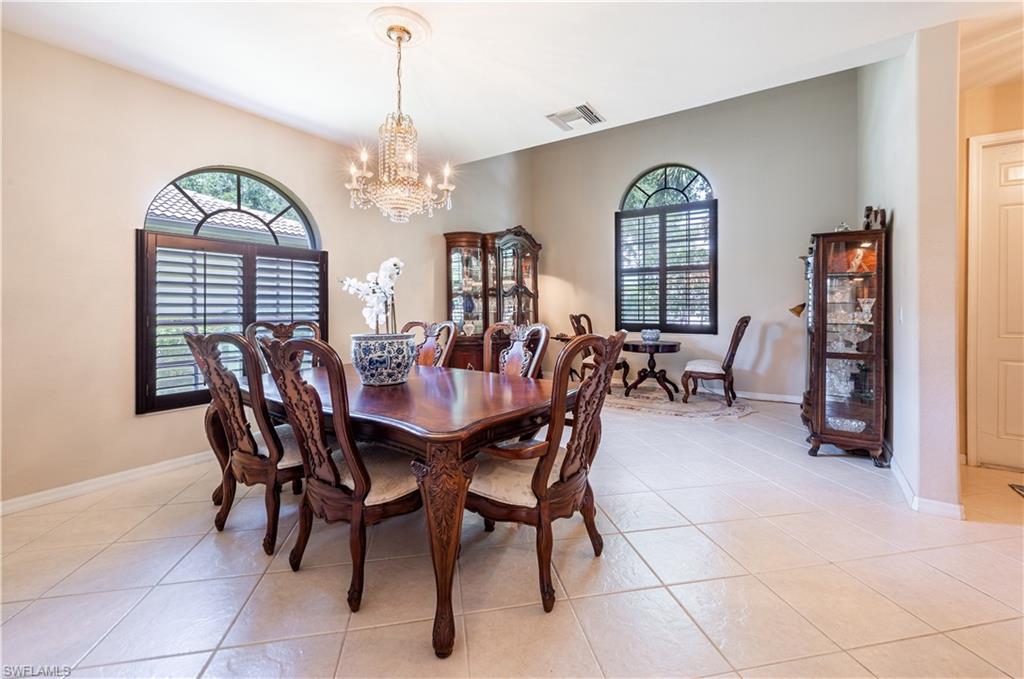 3911 Aurora Ct, Naples, FL 34116 photo