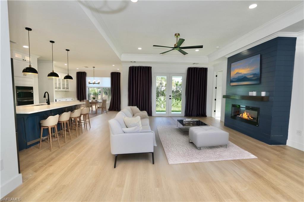 539 37 Ave, Naples, FL 34120 photo