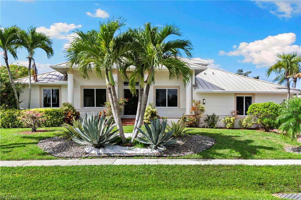 741 Holly Ct, Marco Island, FL 34145 photo