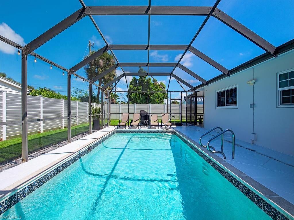 1195 14 Ave, Naples, FL 34102 photo